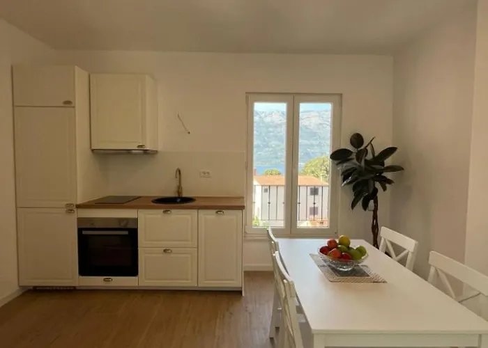Laura Apartman *