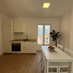 Laura Διαμέρισμα *
