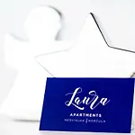 Laura Apartmán